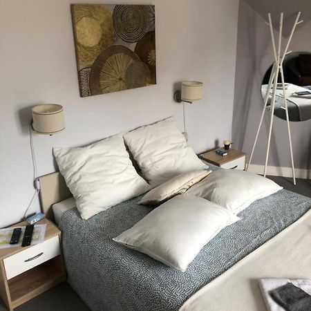 Les Tourterelles Hotel Vendôme Екстериор снимка