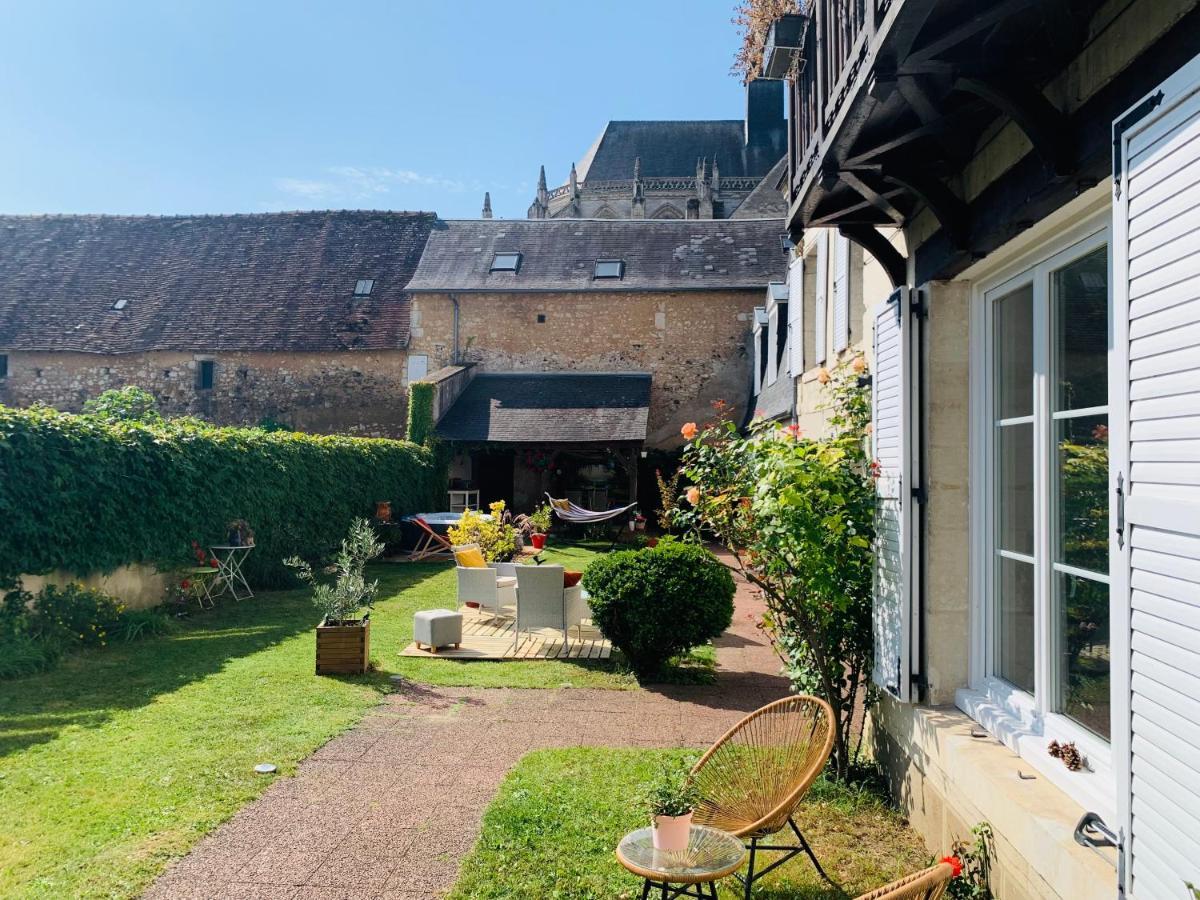 Les Tourterelles Hotel Vendôme Екстериор снимка
